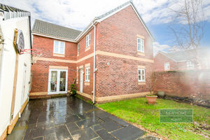 Photo 24- click for photo gallery